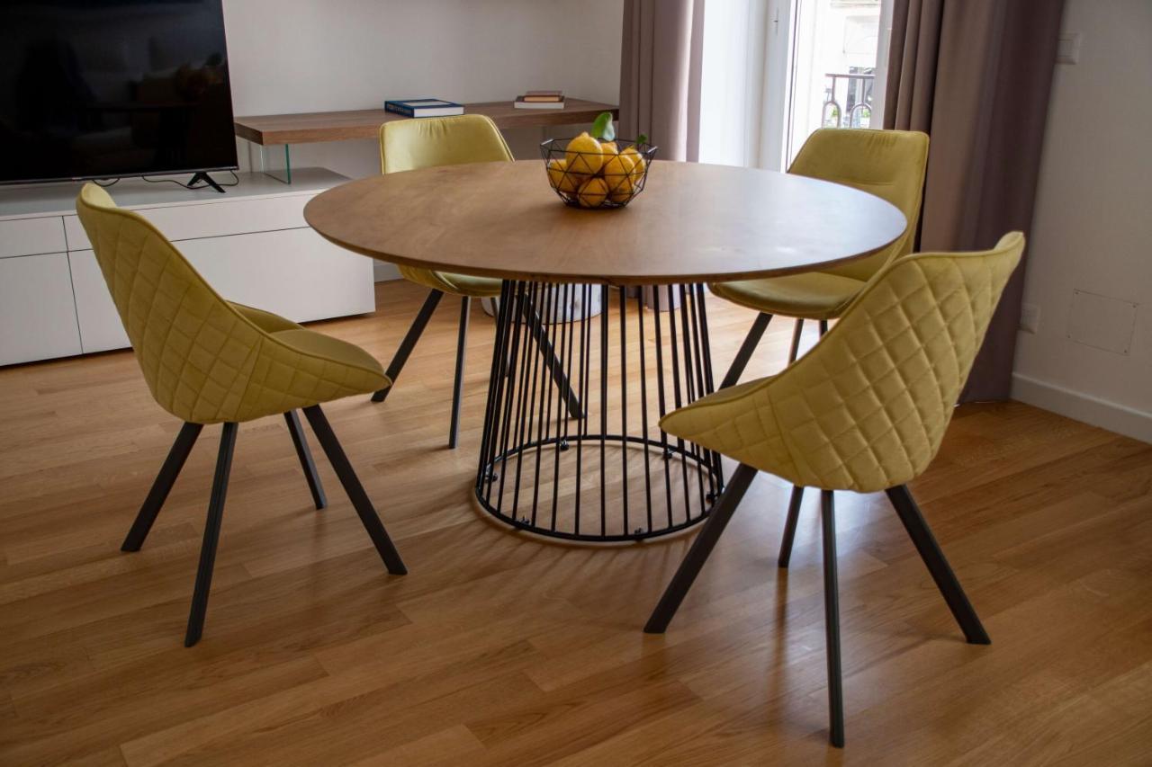 Castalia Apartments & Rooms Duomo タオルミーナ エクステリア 写真